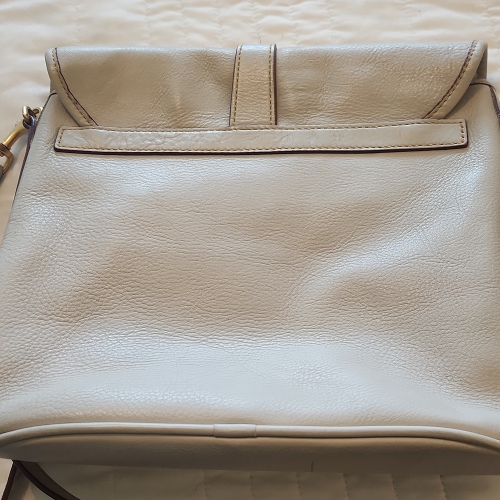 Dooney And Bourke Florentine Leather Large Dottie Crossbody - Picture 3 of 9